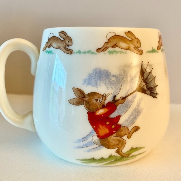 Royal Doulton Bunnykins Vintage Mug - Picture 2 of 4